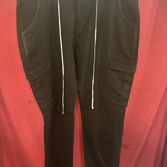 Pants - Picture 5 of 15